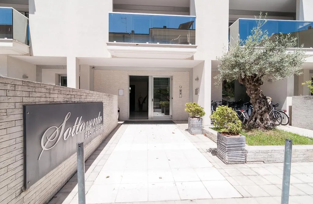 Residence Sottovento Rimini 3*,