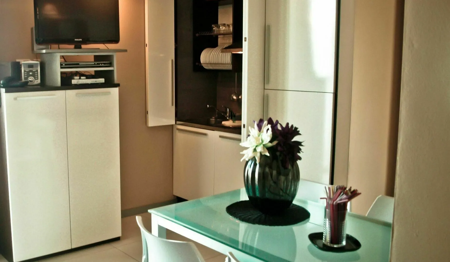 Residence Sottovento Rimini Hotel apartamentowy