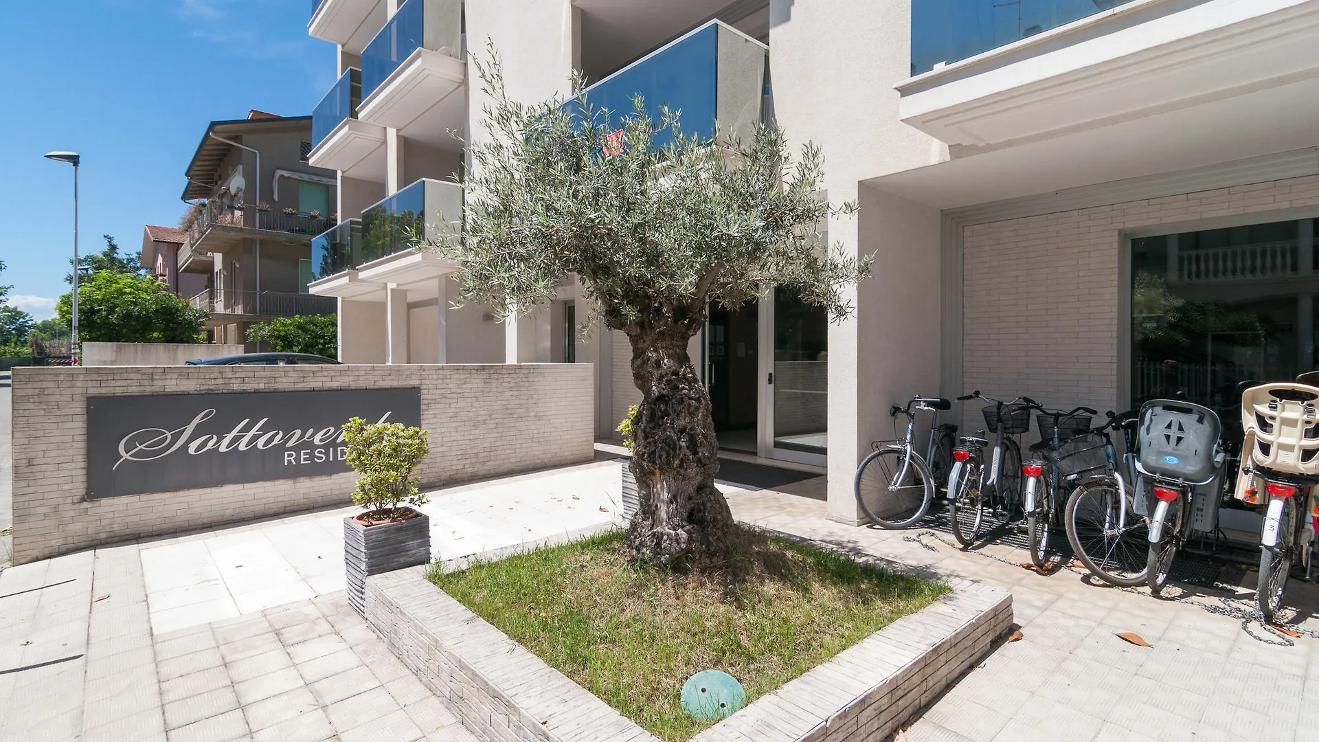 Residence Sottovento Rimini Hotel apartamentowy