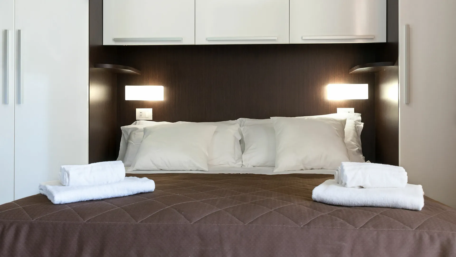 *** Hotel apartamentowy Residence Sottovento Rimini Włochy